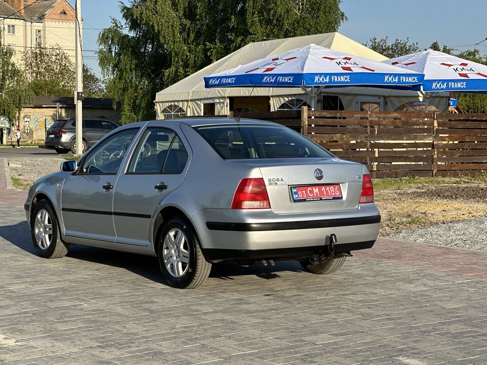 Продам VW Bora 1.6 MPI бензин 2003