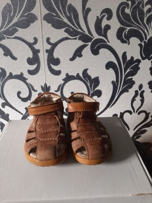 Сандалі дитячі розмір 20