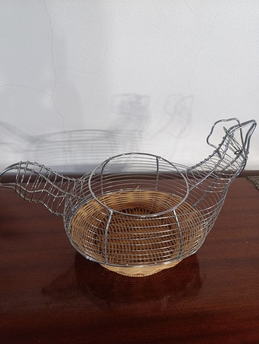 Cesta decorativa para ovos
