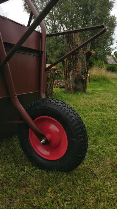 SOLIDNA Taczka ogrodowo - budowlana.