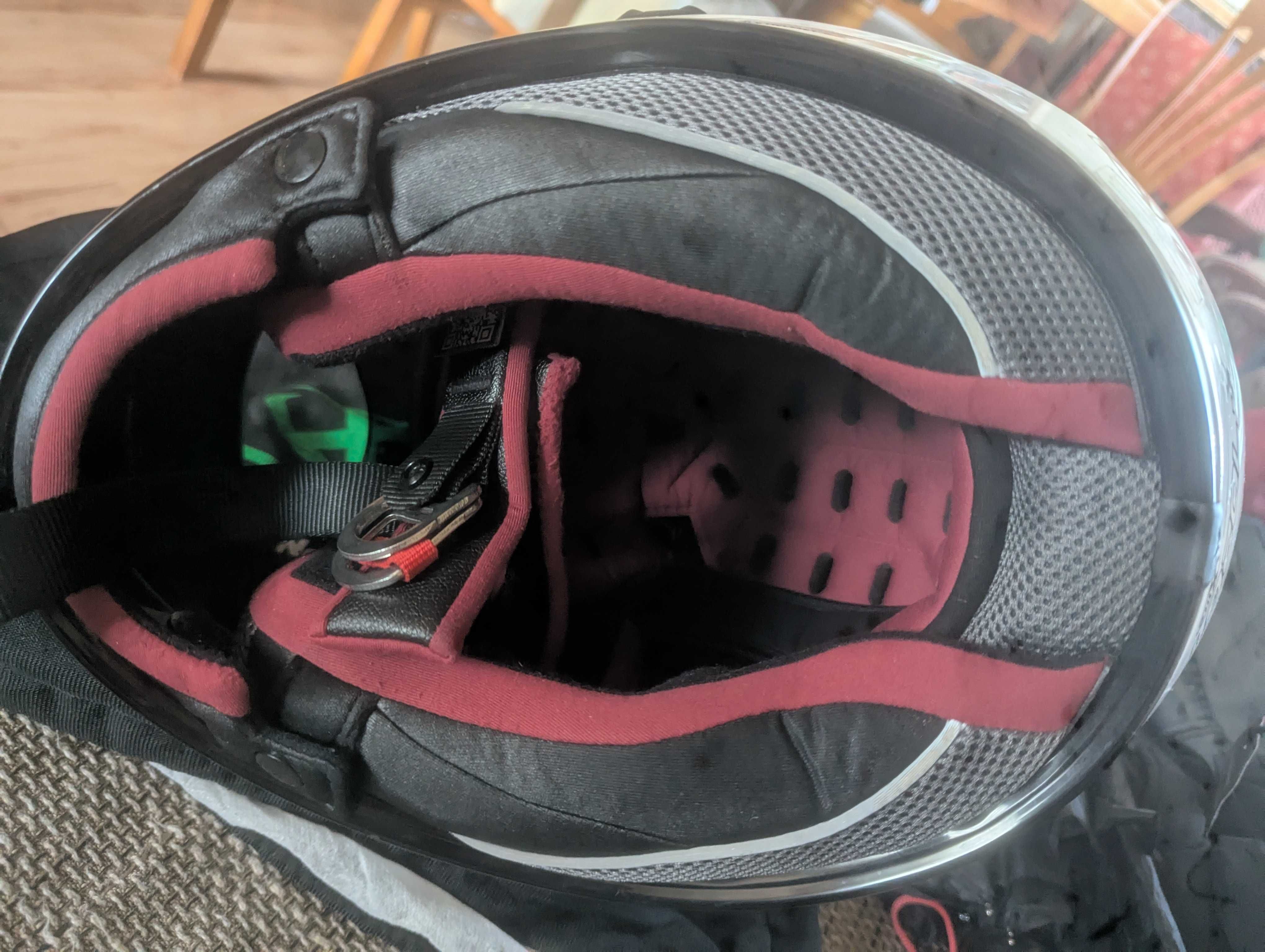 Okazja! Kask motocyklowy X-Lite X-702GT – prawie jak nowy!
