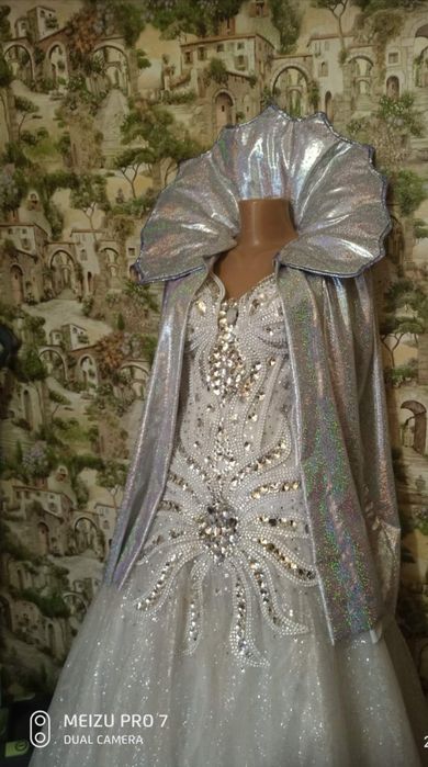 Костюм Снежная королева воротник корона платье все в комплекте