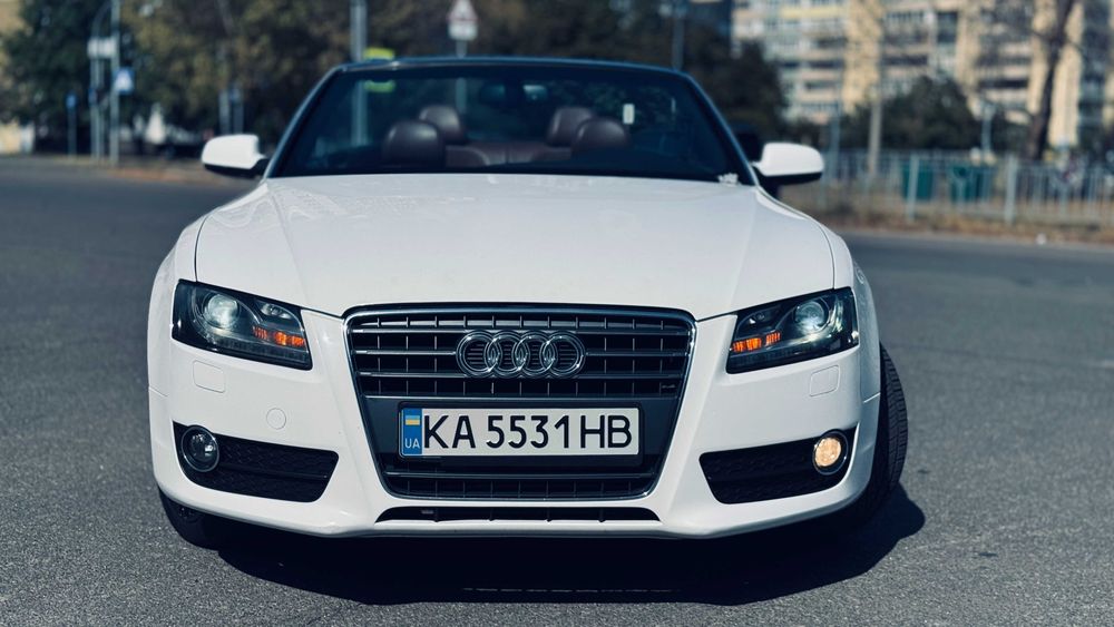 Продається яскравий автомобіль для емоцій - AUDI S5 CABRIOLET
