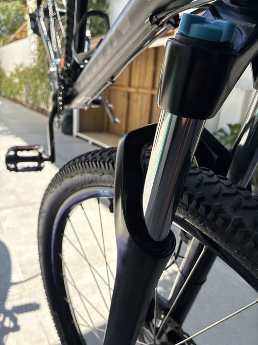 Bicicleta BTT ROCKRUDER 520