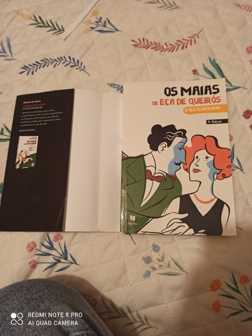 Livro Os Maias sem marcas