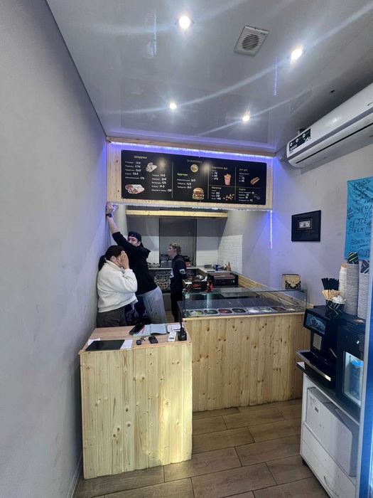 приміщення кафетерію