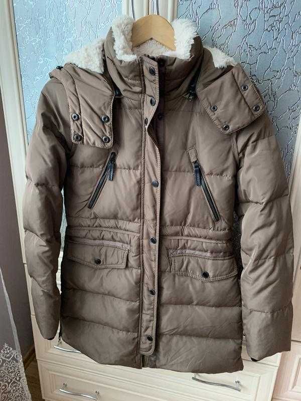 Зимний пуховик bershka