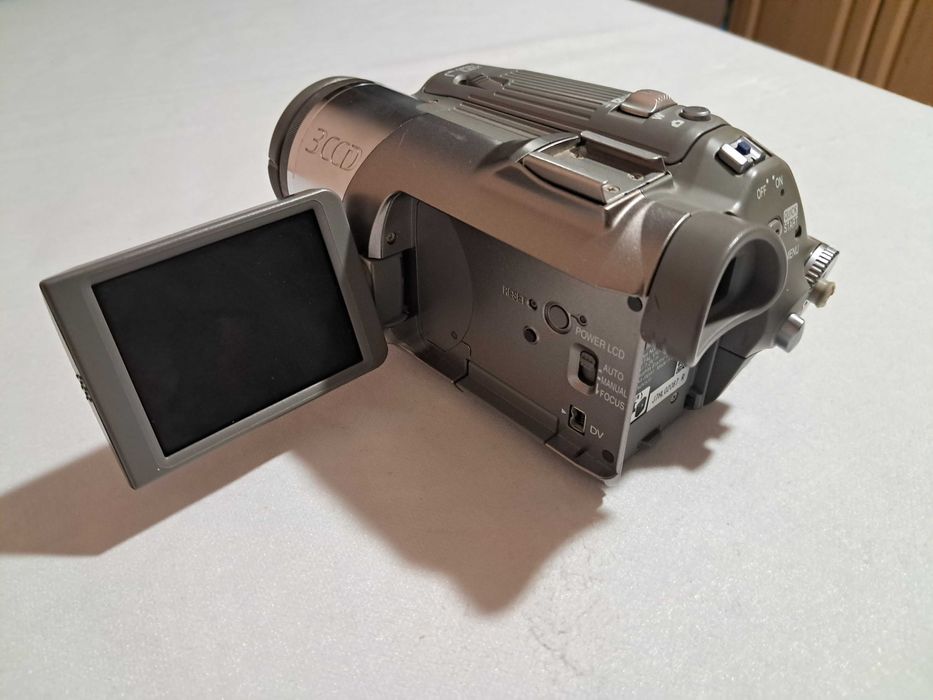 Відеокамера panasonic