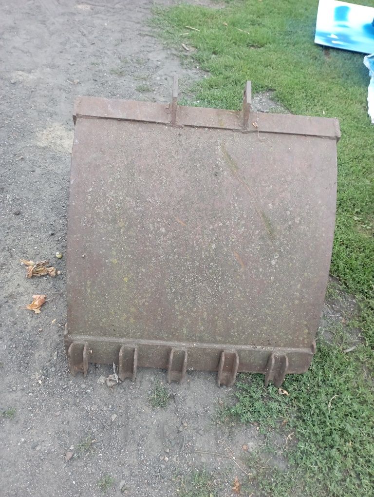 Łyżki, widły do cyklopa