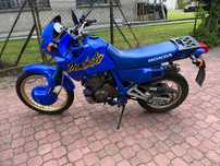 Honda NX 650 Dominator motocykl enduro podobny do africa twin