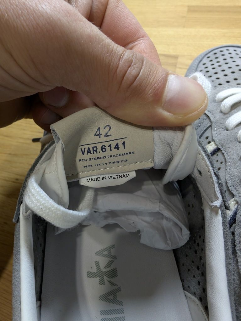 Premiata Eric перфорированные оригинал 42