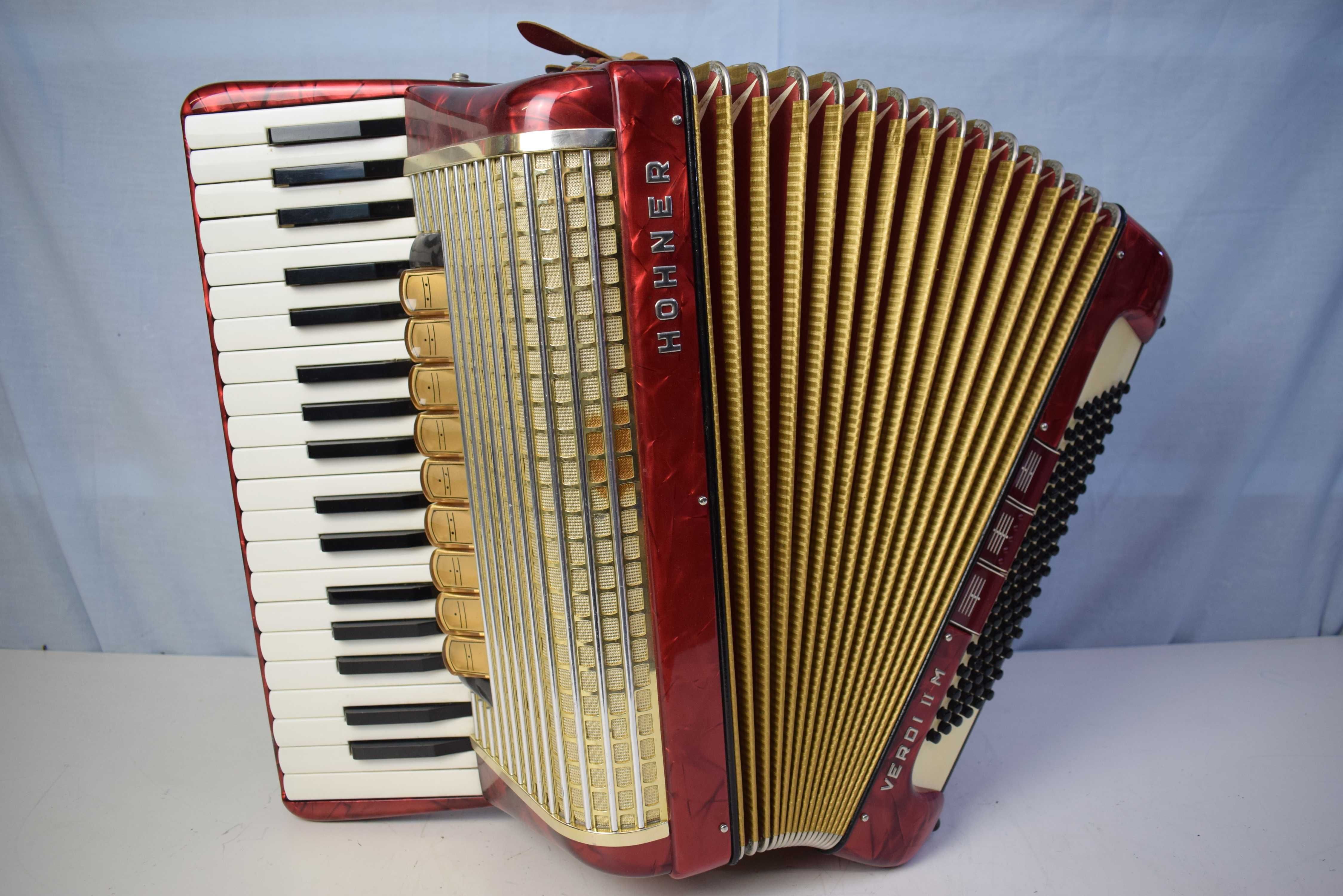 Acordeao hohner Verdi II M 3  Voz,  96 Baixos N .216