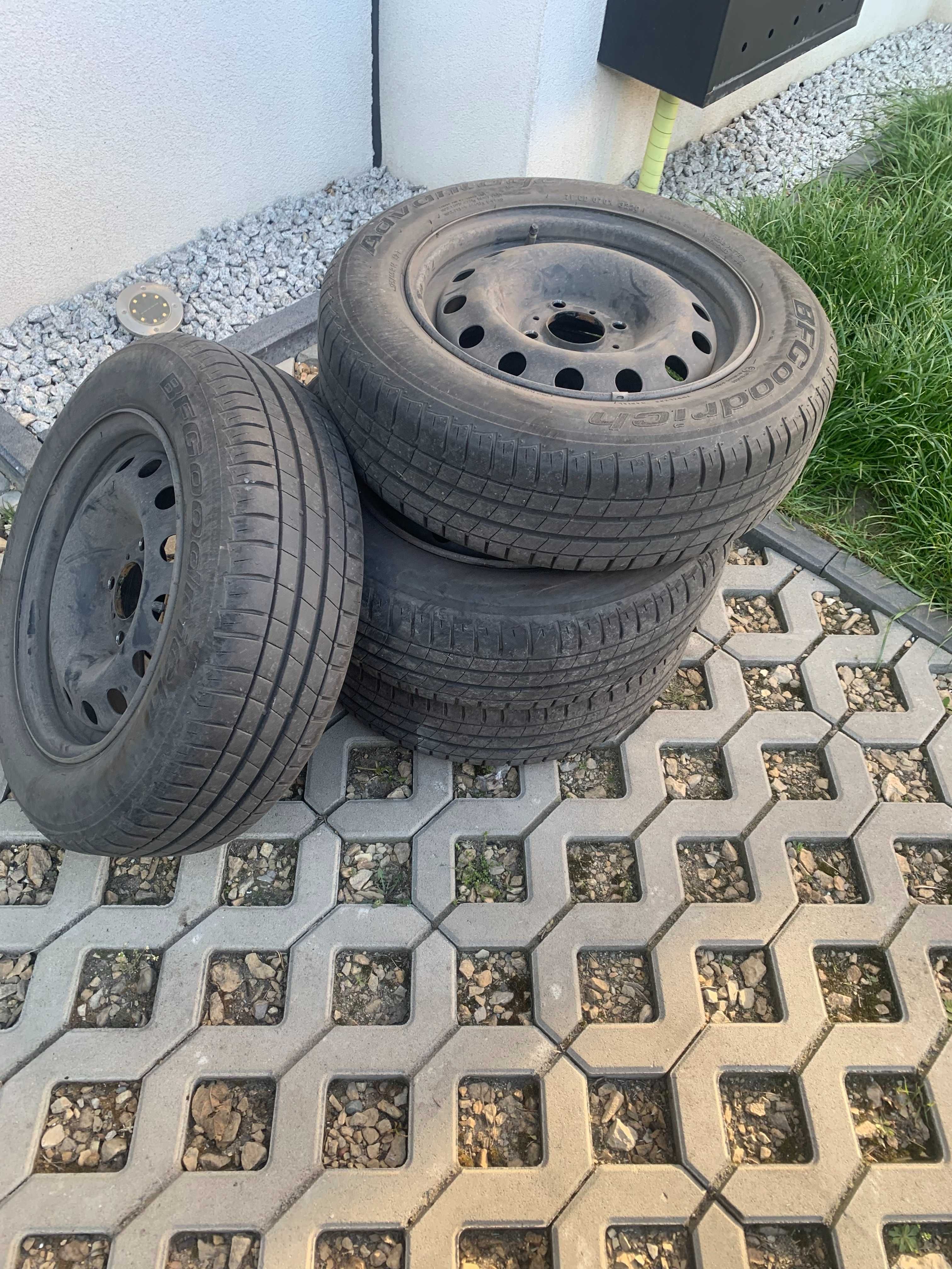 felgi stalowe z oponami letnimi R14