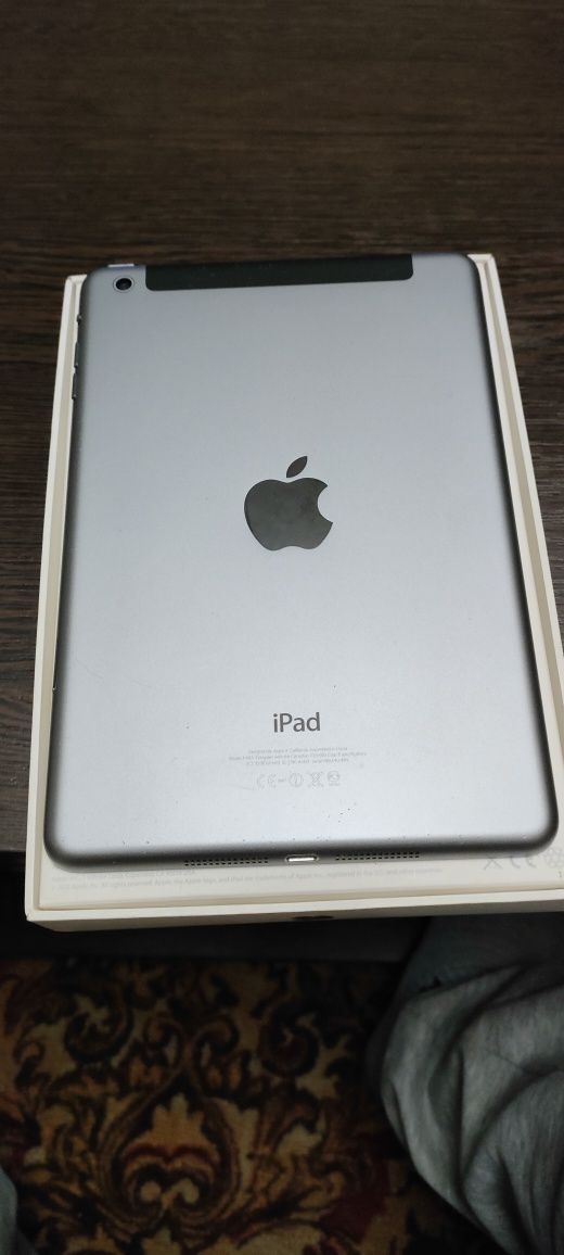 Продам планшет ipad mini