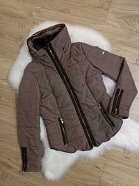 Nowa kurtka zimowa beżowa Reserved brązowa pikowana puchowa 36 s