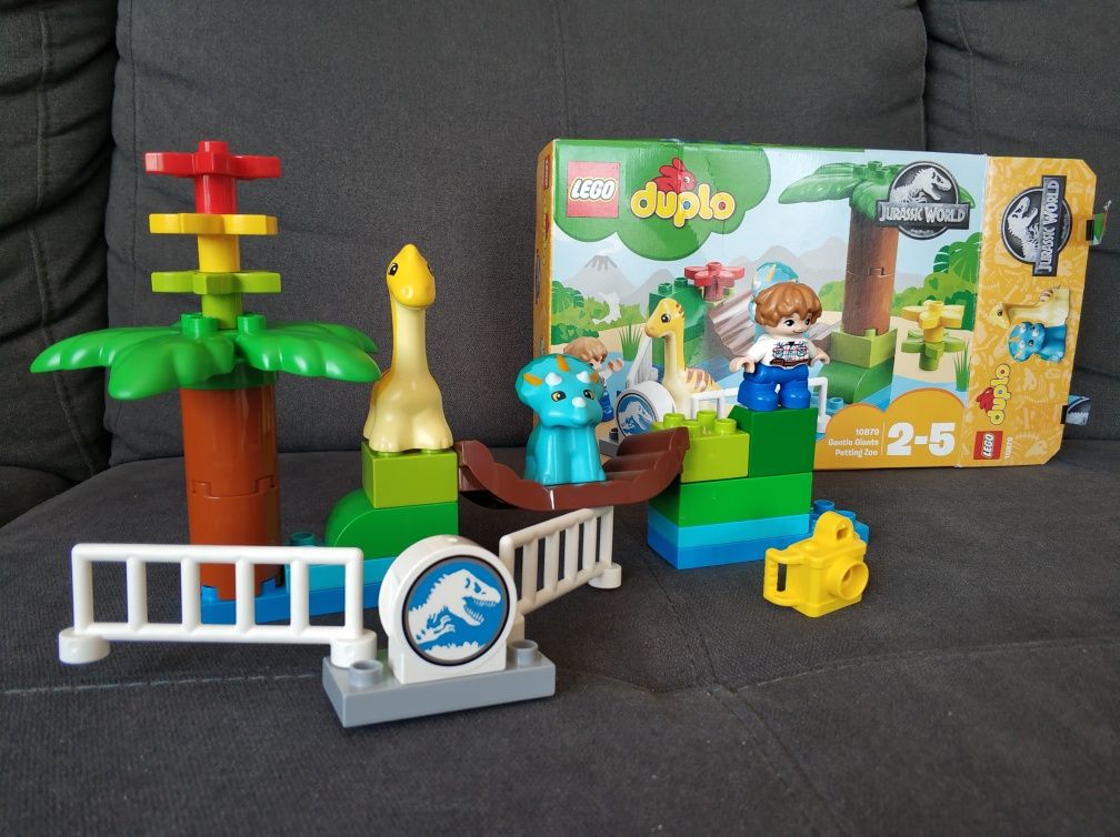 Zestaw LEGO® DUPLO® Jurassic World 10879 Minizoo „Łagodne olbrzymy”