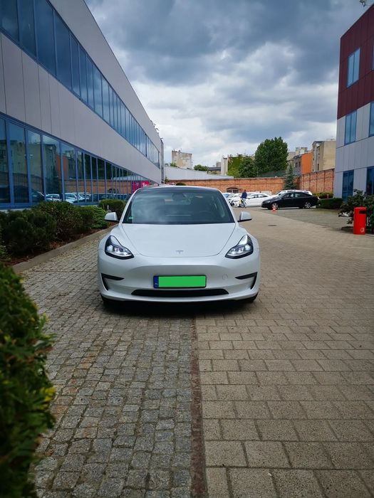 Tesla Model 3 Tesla Model 3 Long Range Dual Motor