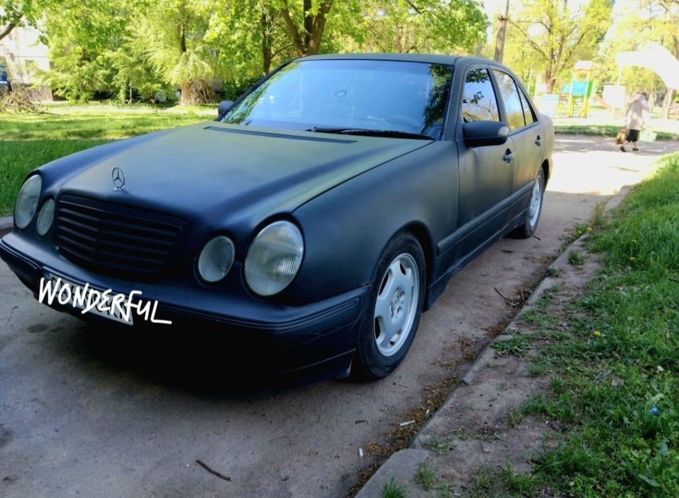 Мерседес Benz W210 автомат