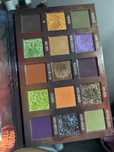 Wicked Widow paleta cieni do powiek Tales of Terror
