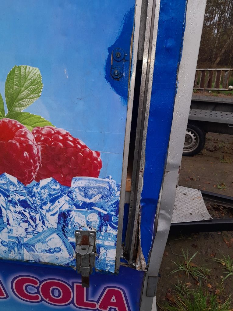 Przyczepa gastronomiczna kontener