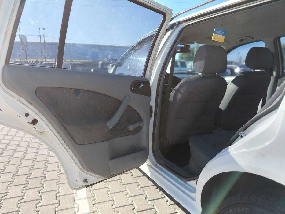 ТЕРМІНОВО   ПРОДАМ  Skoda Octavia tour
