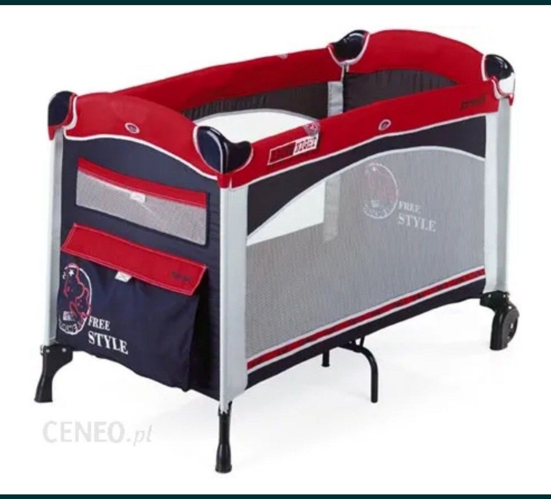 Cama de viagem da brevi