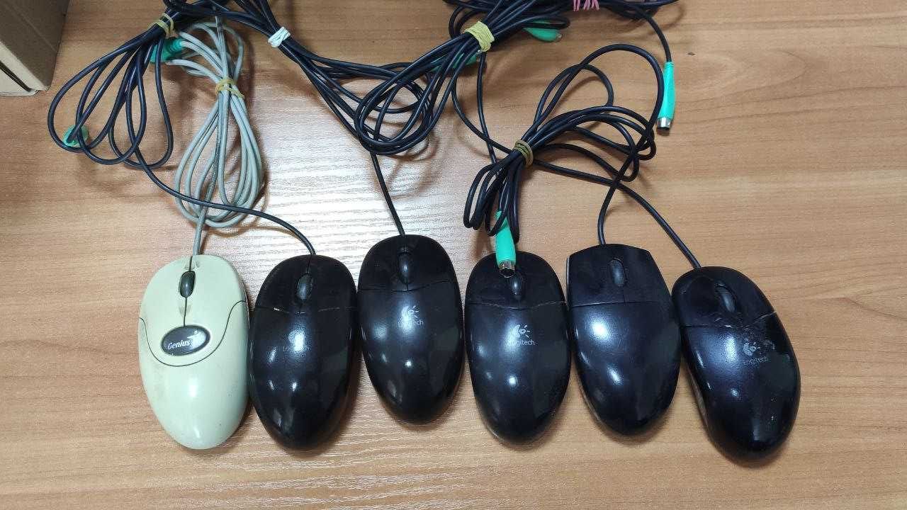 Клавіатура та миша Logitech (USB та PS/2)