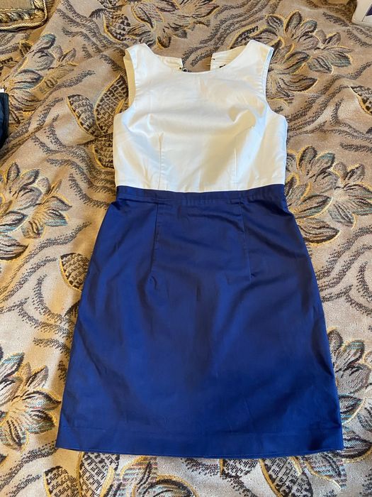 Елегантна сукня H&M