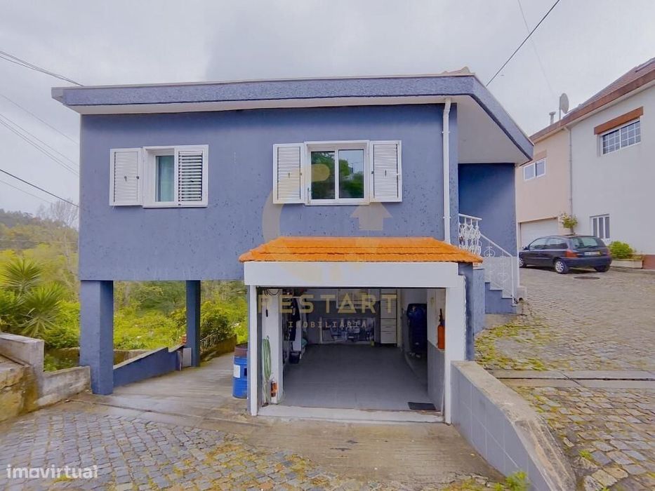 Moradia Geminada T1+1 Renovada – Guifões, Matosinhos