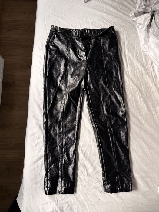 Skórzane czarne spodnie damskke