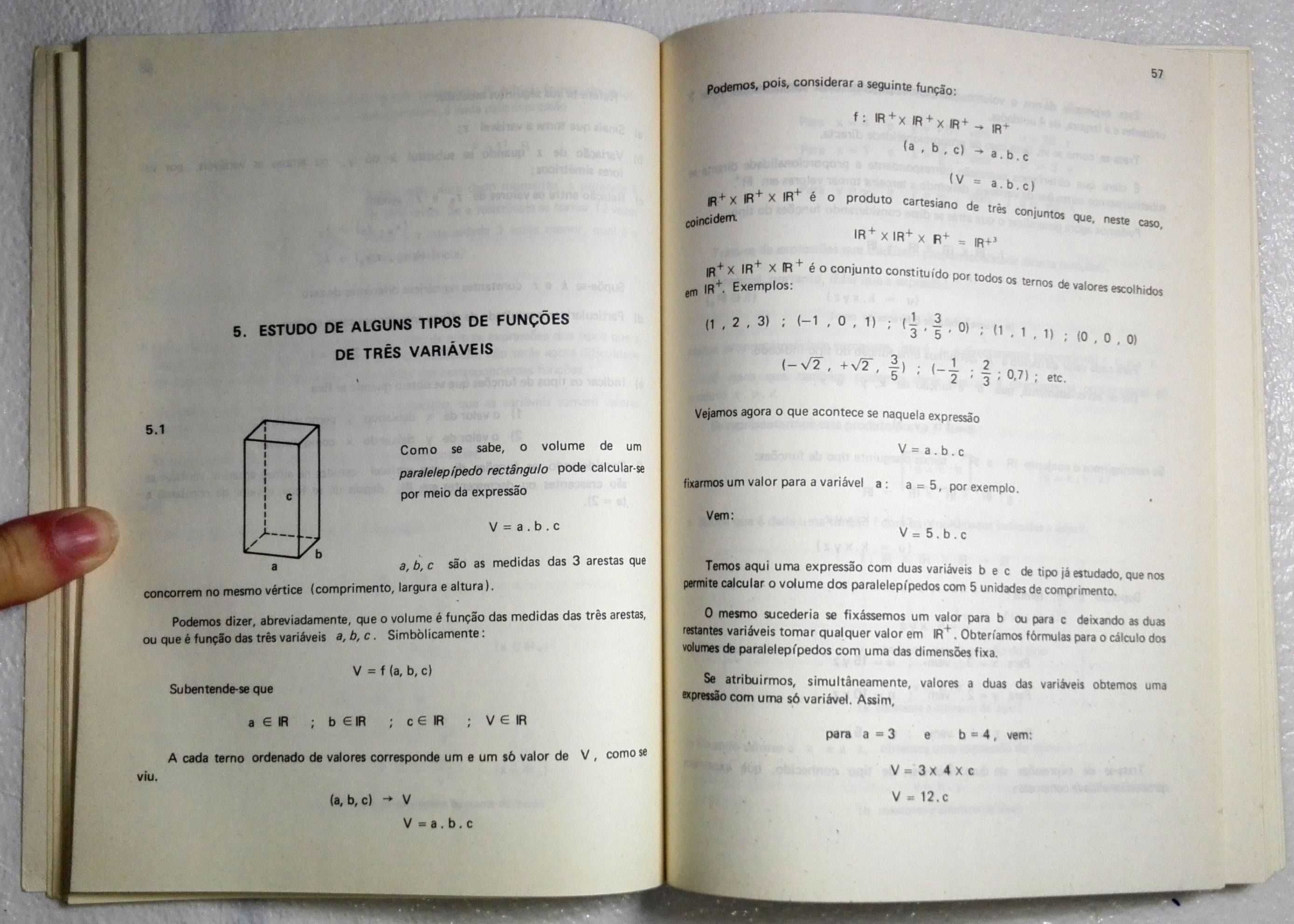 Livro Matemática – 3ºano