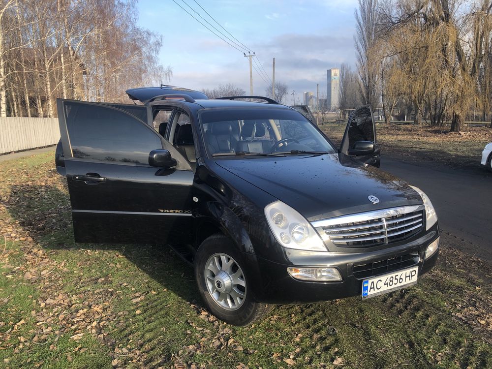 Рекстон Y200 2.7D 4.000€