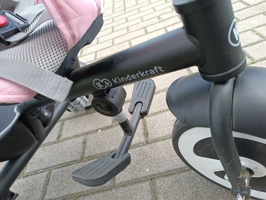 Rowerek trójkołowy kinderkraft Aston