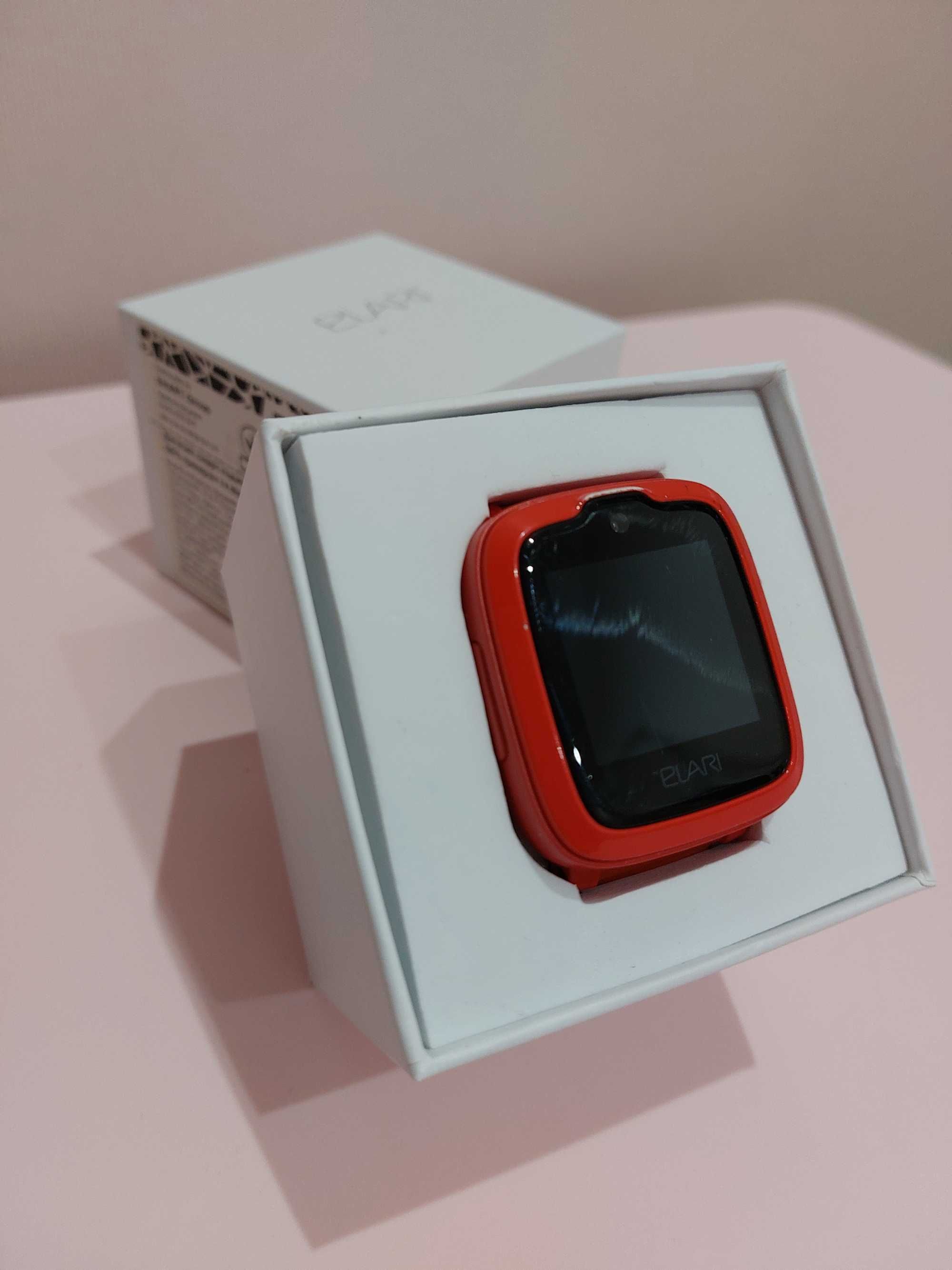 Детские-часы Elari KidPhone 4G Red