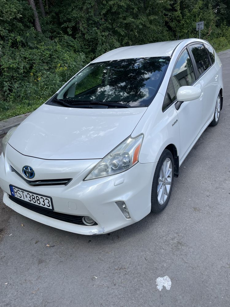 Toyota Prius Plus Hybryda z LPG