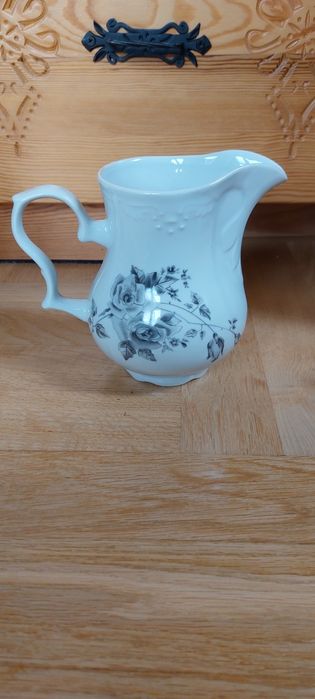 Dzbanek karolina porcelana  prl