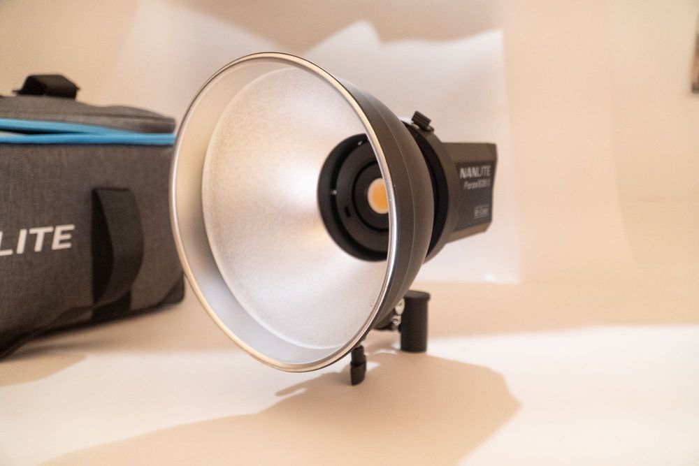 Lampa LED Nanlite Forza 60B II Bi-Color + Dodatki