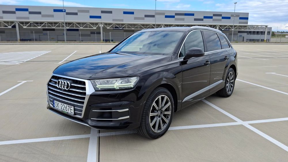 Audi Q7 Moje prywatne w świetnym stanie technicznym, bardzo zadbane i czyste.