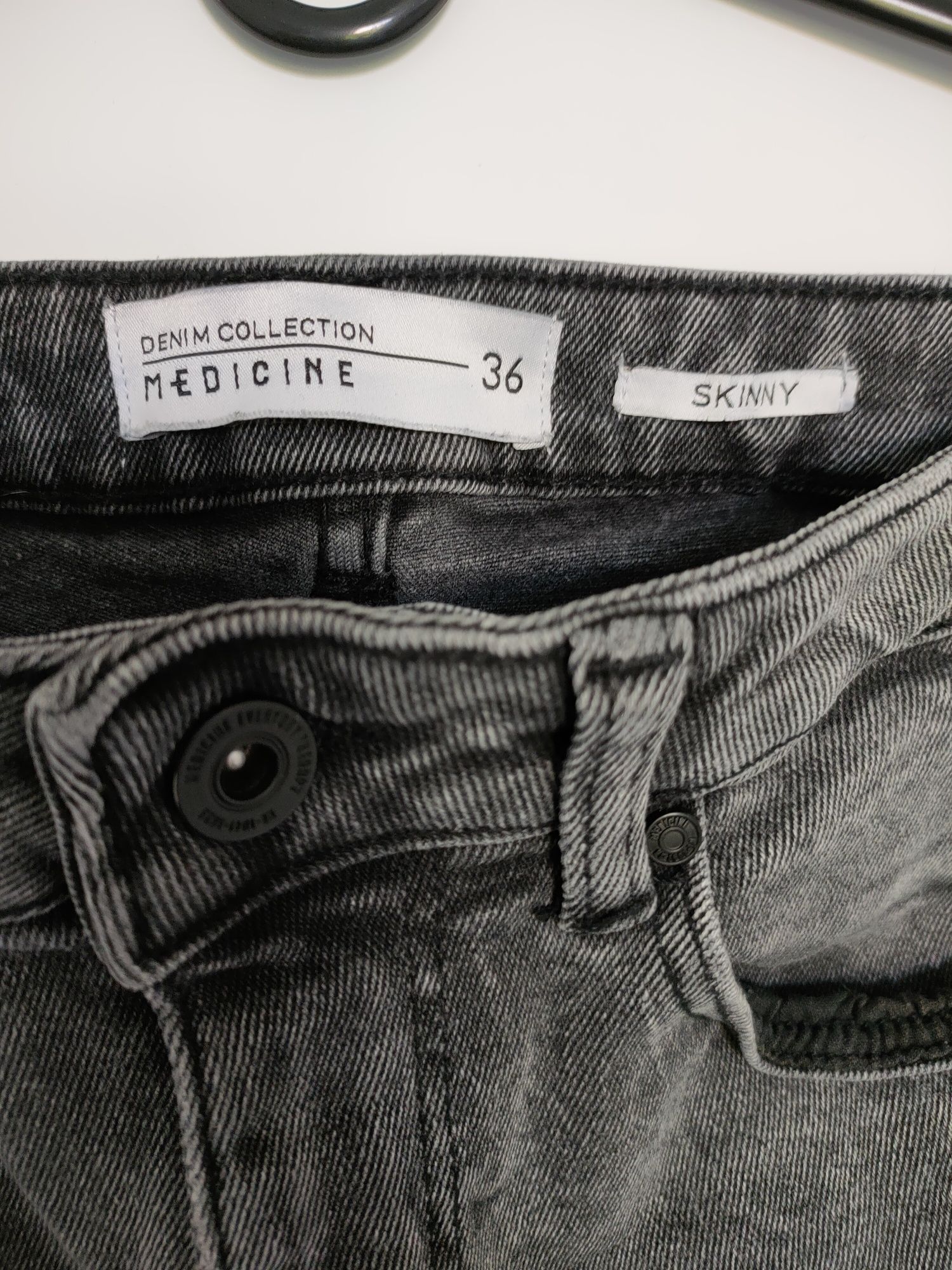 Spodnie jeansy skinny Medicine rozm. 36