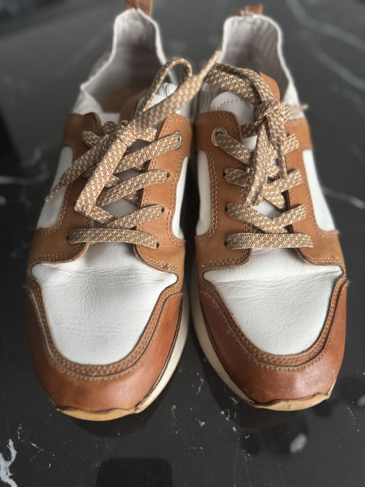 Кросівки шкіряні massimo dutti (24 см)