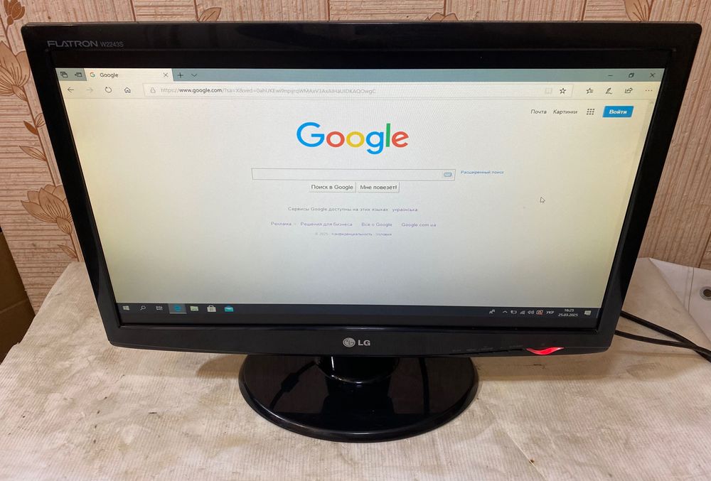 Монітор 22" → LG W2243S | 1920 x 1080 FULL HD | VGA