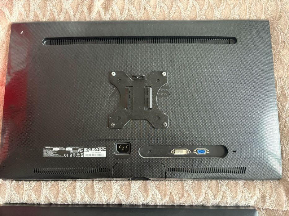 2 monitores + 2 suportes