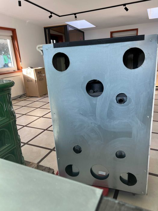 Piec kominek kaflowy z płaszczem wodnym VILLACH Montaż