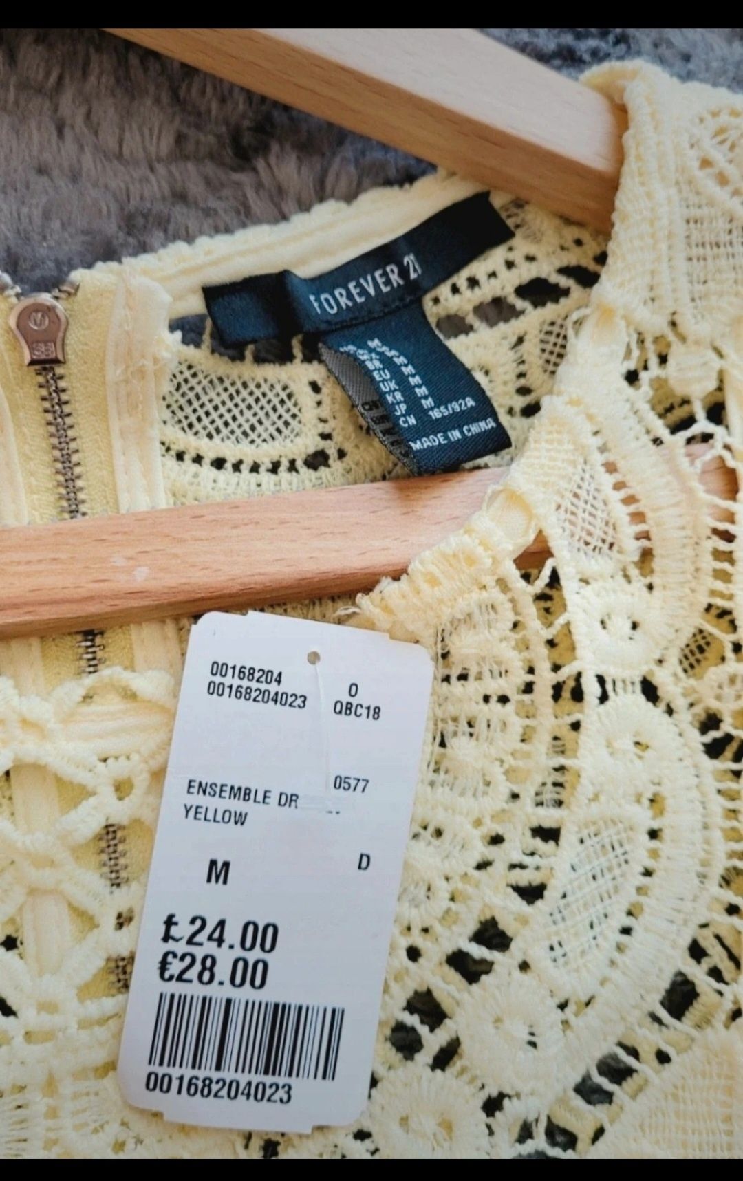 Żółta koronkowa prosta sukienka boho letnia komunie wesele chrzciny