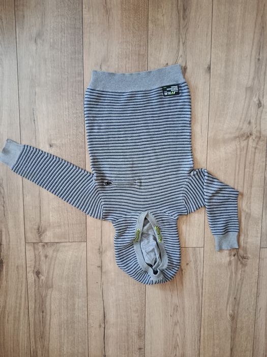 Sweterek chłopięcy Reserved 4-6lat