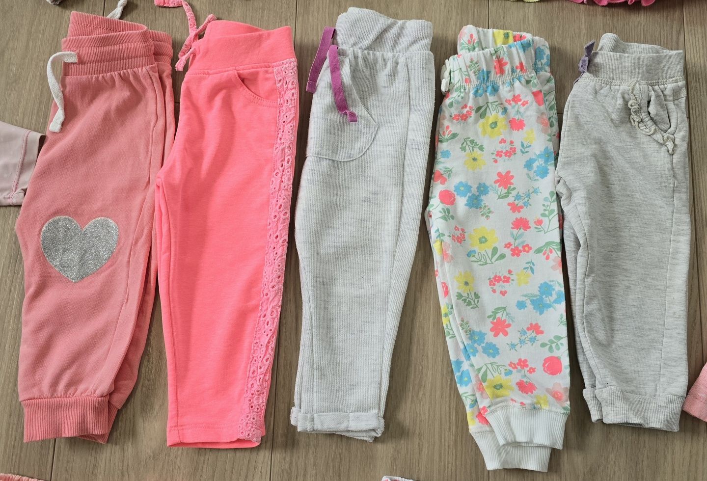 Paka ubranek wiosenno letnich rozmiar 80 smyk,primark,pepco