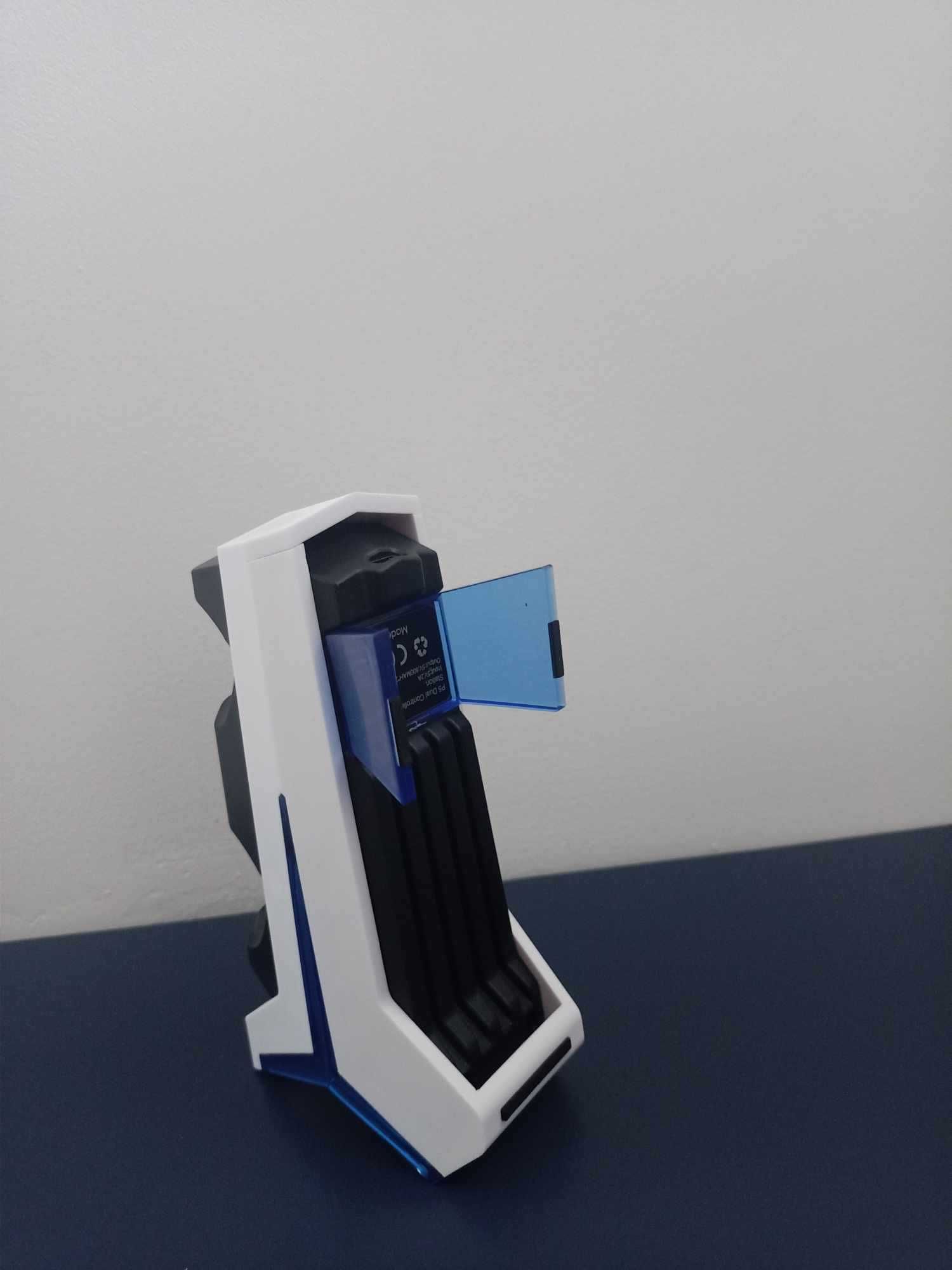 Stacja Dokująca Ładowarka Kontrolerów Szybka PS5 USB C 5V/3A Fenolical