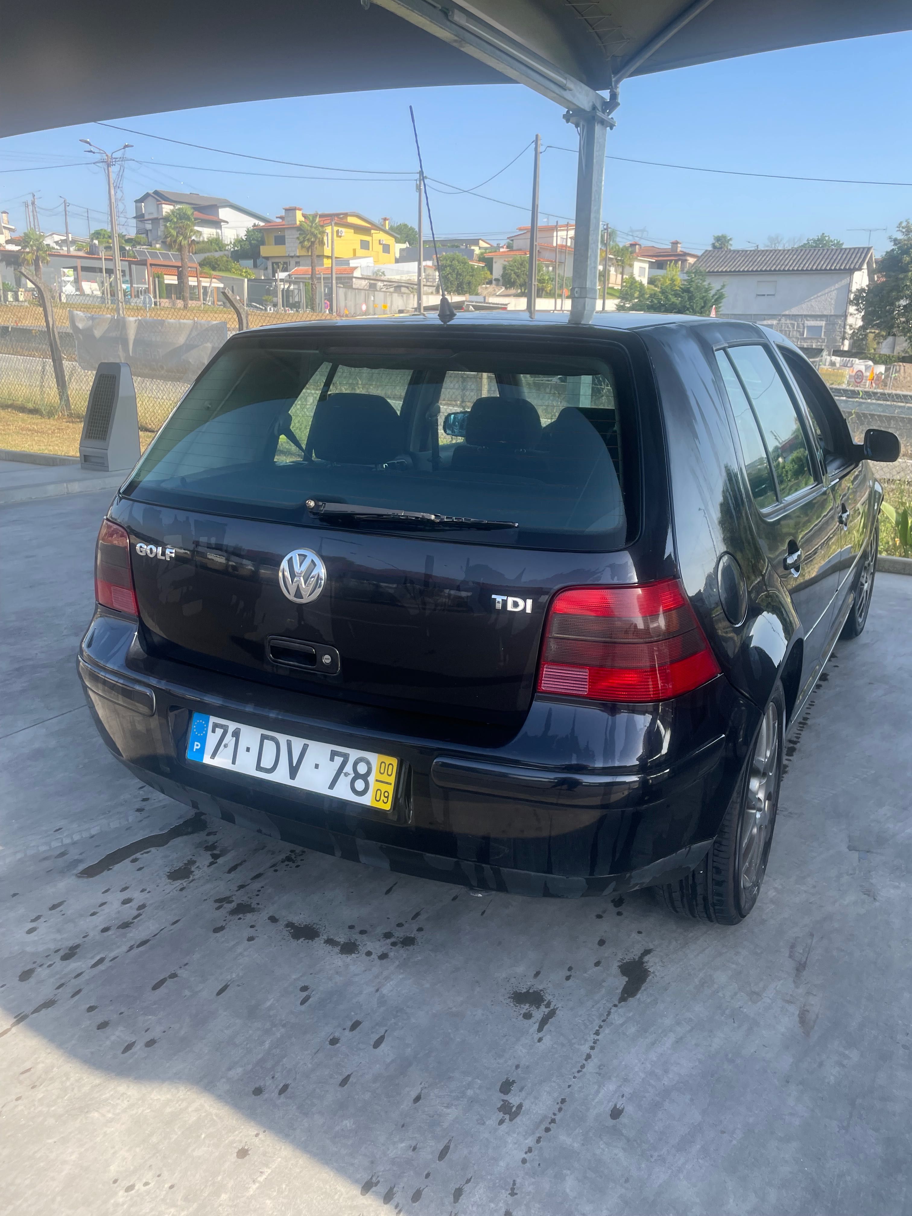 Golf 4 , 115cv 365mil kms
