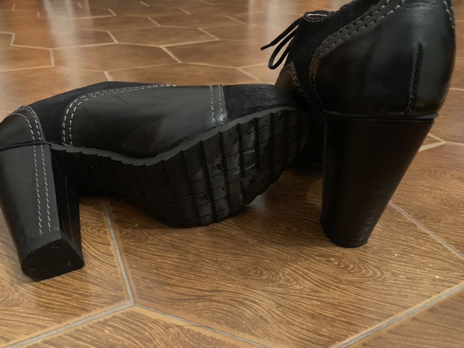 Botins / sapatos Cubanas
