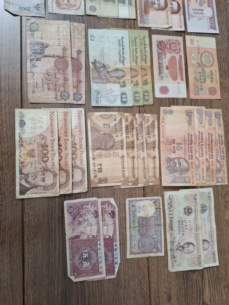 Banknoty Mix świata 30 sztuk Zestaw nr 24